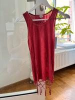 Khujo Shirt Gr S 36 Rot mit schönen Rückenausschnitt Berlin - Köpenick Vorschau