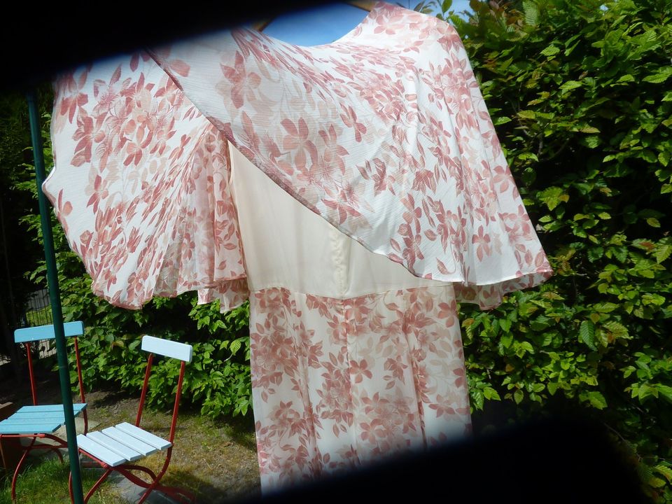 langes Kleid von Ralph Lauren, Gr.L, nur kurz getragen in Schönebeck (Elbe)