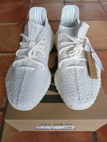 YEEZY Boost 350 V2 Bone 44 NEU Bayern - Icking Vorschau