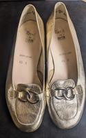 Loafers Damenschuhe Gr. 37, gold, leder Berlin - Hohenschönhausen Vorschau