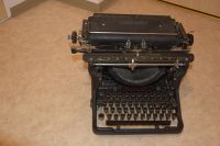 Antike Schreibmaschine, USA, Underwood, Vintage Baden-Württemberg - Isny im Allgäu Vorschau