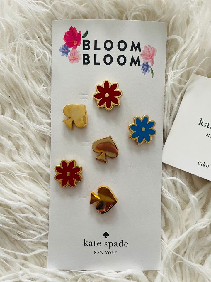 Kate Spade Brosche Broschen Schmuck charm Blume Blümchen Anhänger in Ingolstadt