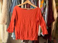Dünner lockerer Pullover von Esprit in orange mit 3/4 Ärmeln Nordrhein-Westfalen - Blomberg Vorschau