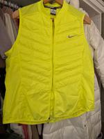 Nike Aeroloft Weste Selten Gr.XL Damen Hessen - Usingen Vorschau