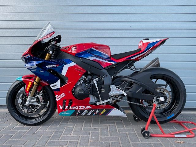 Holzhauer Honda CBR1000RR-R SC82 SP Fireblade in Wittenberge