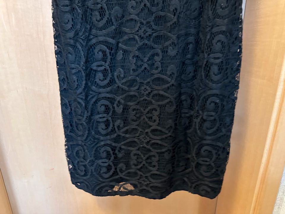 Street One Kleid aus Spitze schwarz 40 NEU in Minden