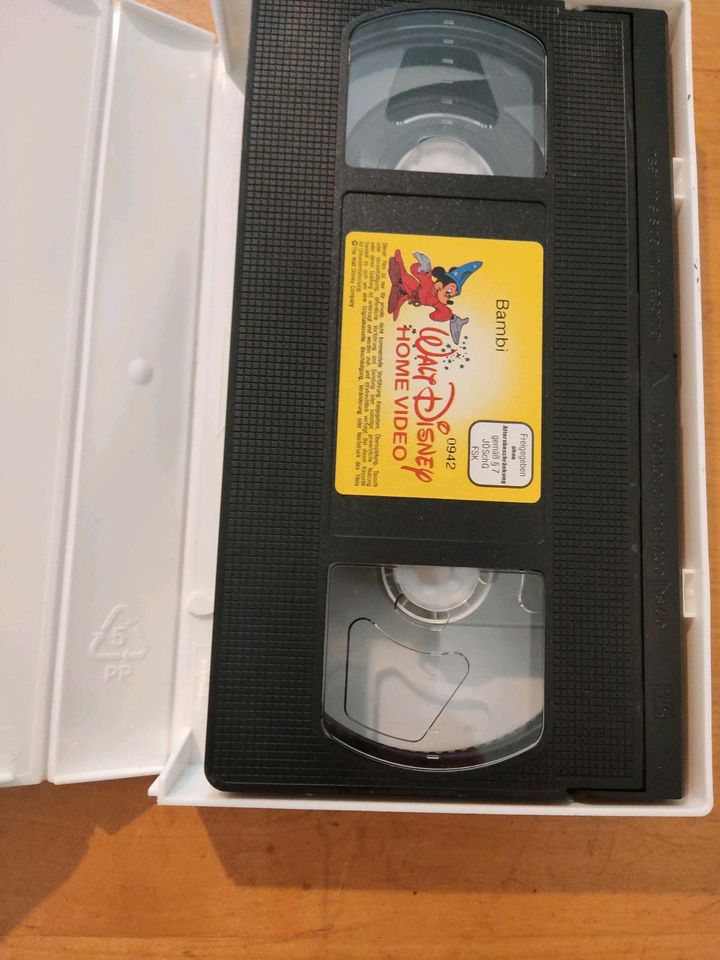 VHS bambi mit holo in Hoya