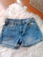 Damen Jeans Shorts Kurze Hose Gr. 34 XS Niedersachsen - Walsrode Vorschau
