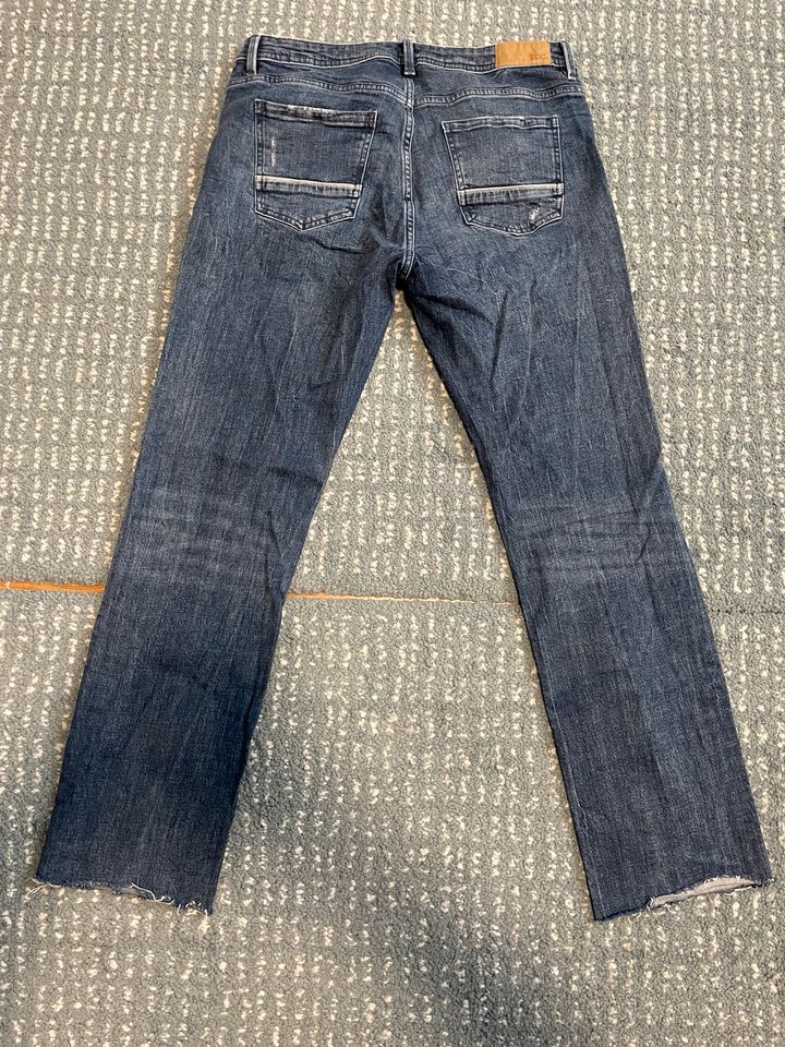 Jeans Damen edc Esprit Gr 32/30 in Tieckow