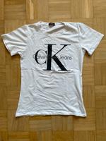 Shirt der Marke Calvin Klein in Größe S Thüringen - Wüstheuterode Vorschau