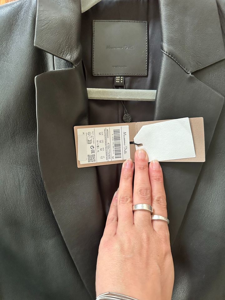 Leder Blazer neu Massimo Dutti schwarz Größe M / 38 in Berlin