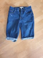 Kurze Hose, Shorts, Bermuda, Jeans, Größe 34 Bayern - Oberdachstetten Vorschau