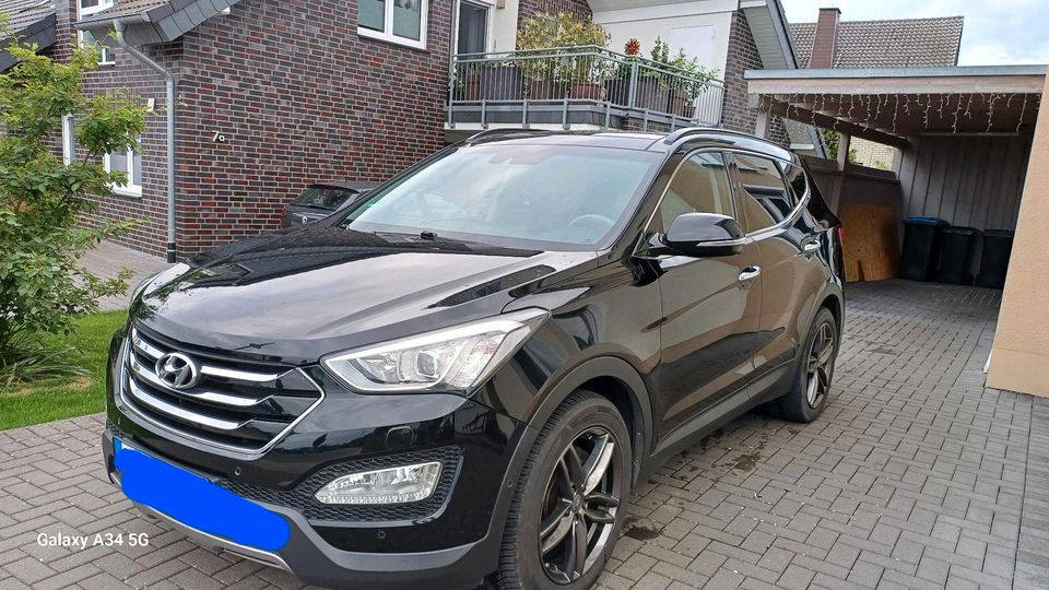 Hyundai santa fe 2.2 CRDI PREMIUM 4WD in Lippetal