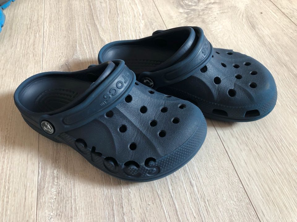 Crocs in Größe 30 in Ritterhude