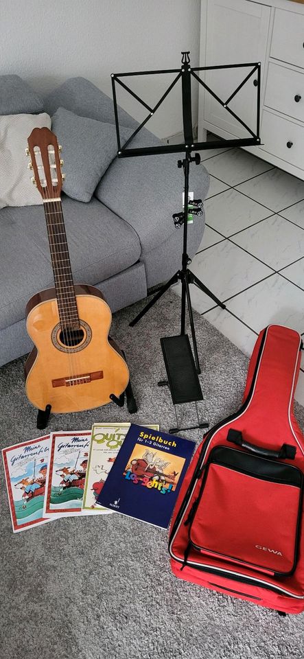Kindergitarre Gitarre Set komplett in Bonn