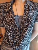 Bluse von H & M  Blümchen 1/2 Arm Gr.36 Bayern - Bobingen Vorschau