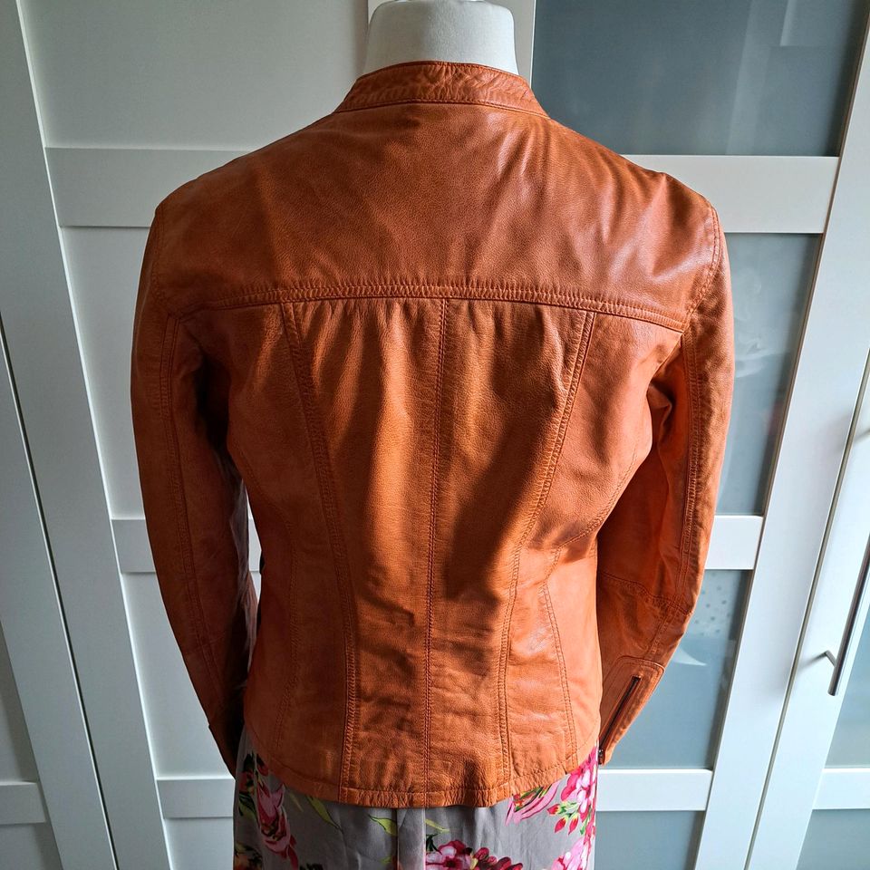 Best Connections Lederjacke Orange 38 Top in Castrop-Rauxel