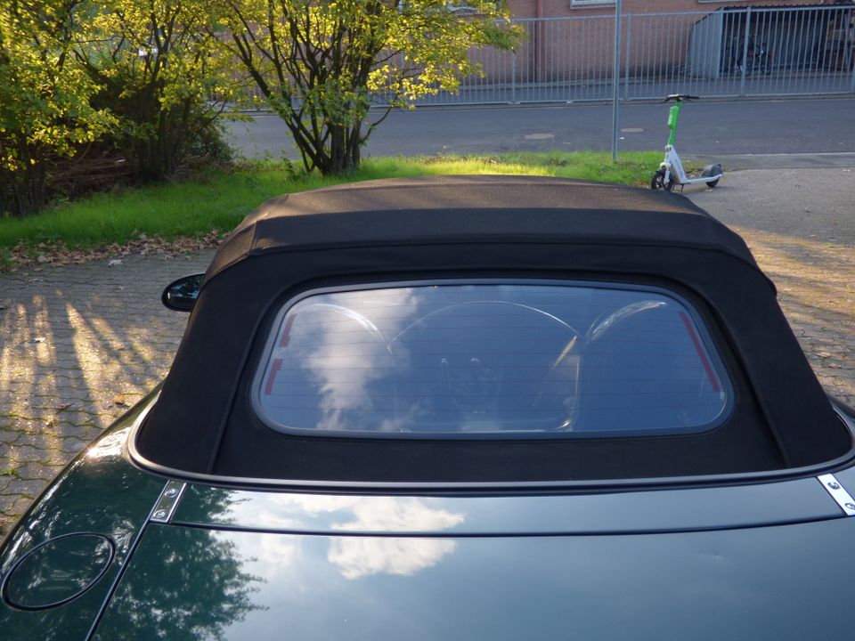 Mazda MX5 NB FL 1,8L, 146PS, Nardi – Paket, Rostfrei, Cabrio, in Neuss