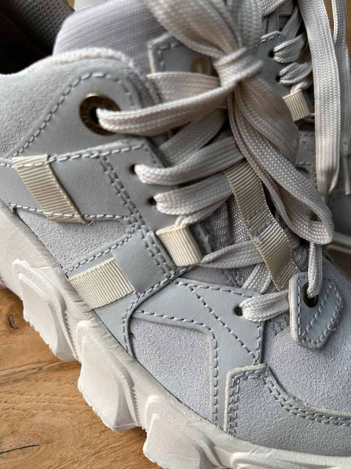 Neue Sneakers von CAT Footwear Imposter. Grau/Weiss Gr.38 in Falkenstein