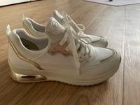 Tamaris Sneaker weiß/gold Köln - Merkenich Vorschau
