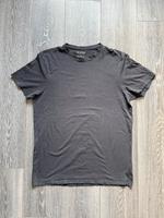Schwarzes T-Shirt / Gr. L Nordrhein-Westfalen - Westerkappeln Vorschau