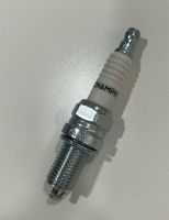 Zündkerze Champion RA8HC  Copper Plus Spark Plug 4-er Pack Nordrhein-Westfalen - Wassenberg Vorschau