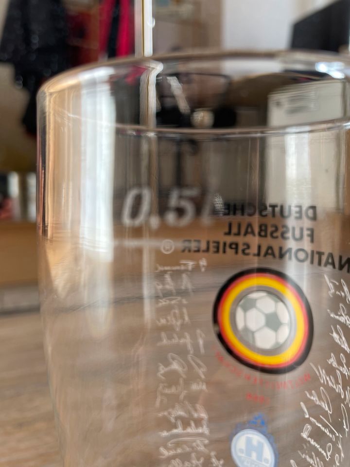 Bierglas Sammler Fußball WM 1966 mit Unterschriften in Filderstadt