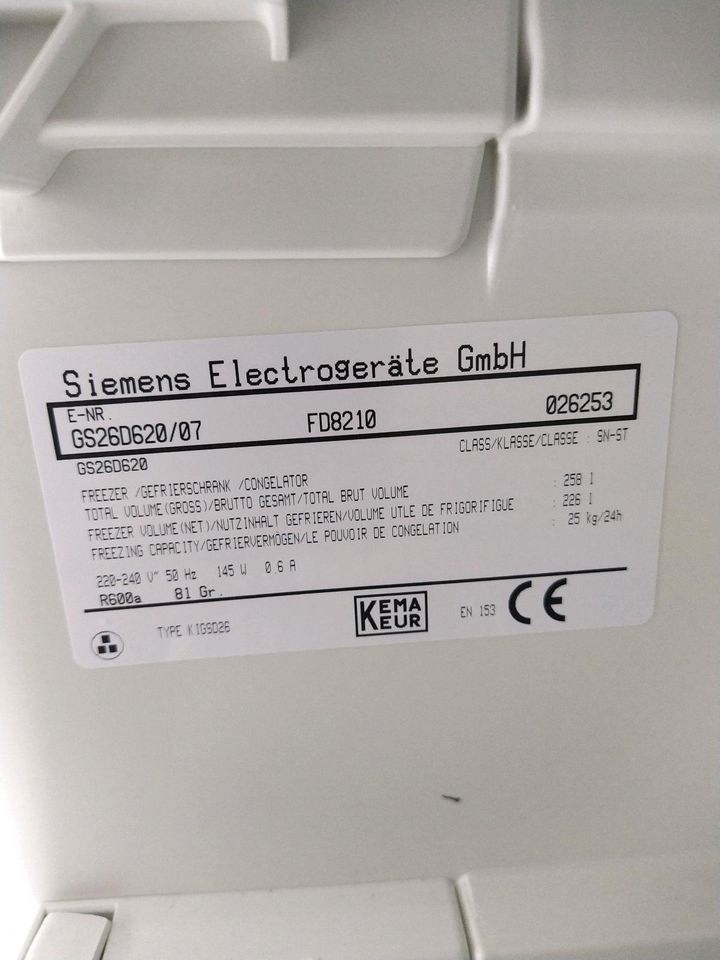 Gefrierschrank -Siemens- Super in Naumburg (Saale)