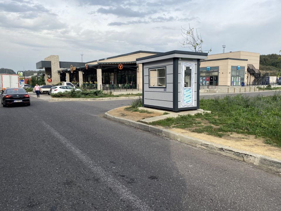 Pförtnerhaus | Wachhaus | Verkaufsmobil | Mobile Verkaufsstände | Verkaufspavillion | Kioskkabine | Kassenhaus | Mobiler Kiosk | Mobiler Marktstand | Verkaufsstand | Barrierefrei | Mobile Toilette in Essen