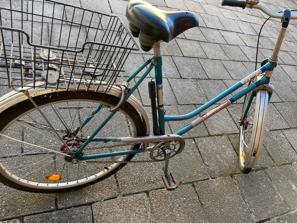 Diamant Damenfahrrad 26er in Bobritzsch-Hilbersdorf