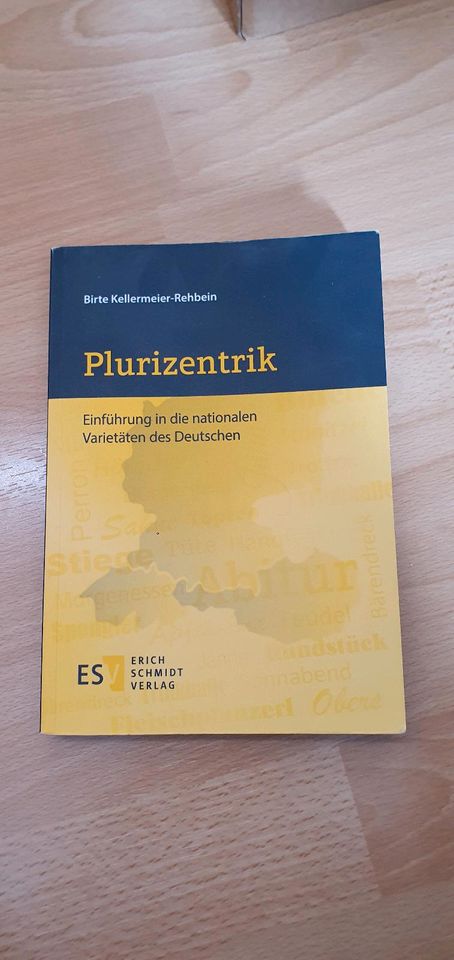 Plurizentrik- Einführung in die nationalen Varietäten des Deutsch in Wuppertal