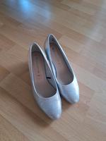 Pumps schuhe Silber glitzer tamaris 38 einmal getragen Hessen - Hünfeld Vorschau