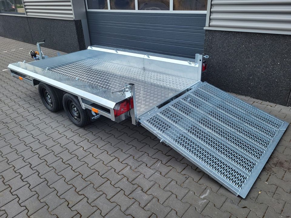 Baggeranhänger 3500 kg Alu-Boden 4,0x1,8 m Maschinentransporter in Blankenheim