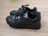 S.Oliver Sneaker monochrom schwarz Gr. 37 zweimal getragen Nordrhein-Westfalen - Augustdorf Vorschau