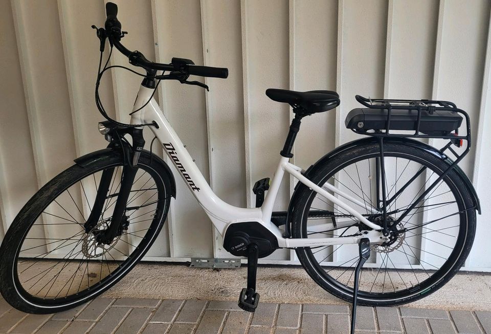 Diamant Turmalin RT Rahmengröße XS weiß E-Bike in Thüringen - Gotha |  Gebrauchte Damenfahrräder kaufen | eBay Kleinanzeigen ist jetzt  Kleinanzeigen