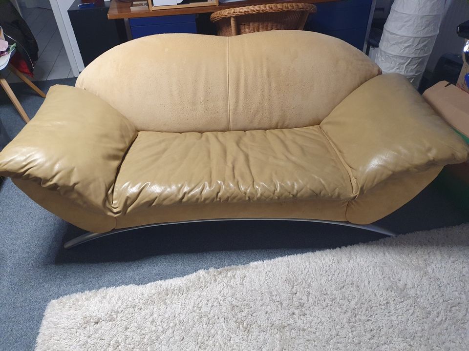 2 Sitzer Sofa von Rolf Benz beige in Trittau