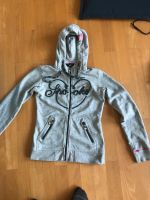 Spooks Jacke Sweatjacke Gr. XS sehr guter Zustand Berlin - Tempelhof Vorschau