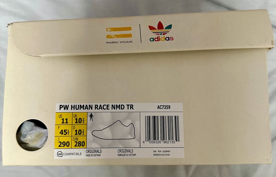 Adidas Human Race NMD Pharrell / Oreo / 45 1/3 in Lahr (Schwarzwald)