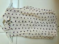 Hübsche Bluse ohne Ärmel mit Federn von H&M in XS Bayern - Kempten Vorschau