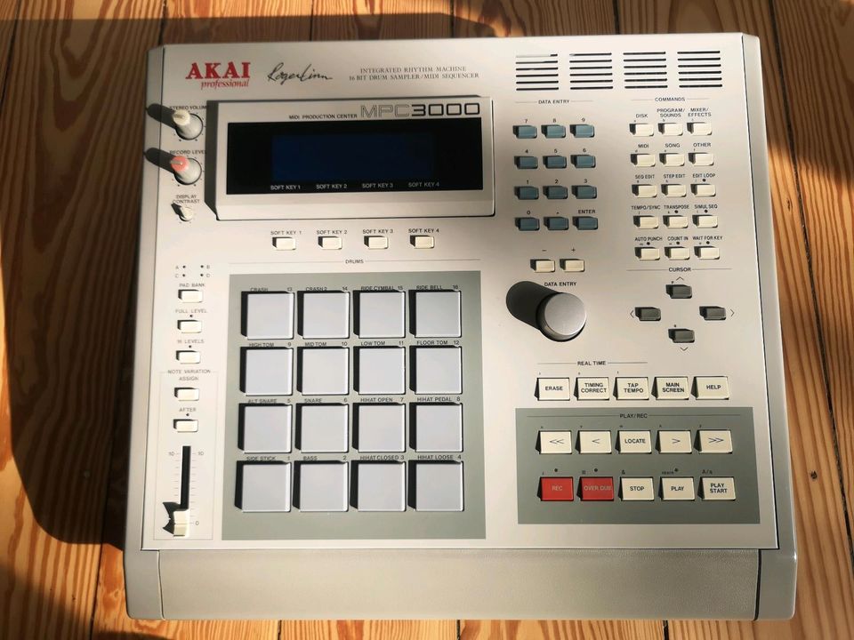 Akai MPC 3000 in Tremsbüttel