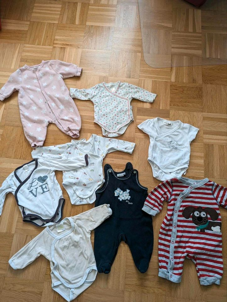 Klamotten 56 62 Kleiderpaket Baby in Duisburg