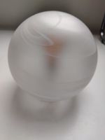 Kugel Leuchte aus Milchglas ca. 20 cm Essen - Essen-West Vorschau