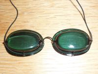 VINTAGE SCHUTZBRILLE FÜR HÖHENSONNE - 50ER/60ER JAHRE - GRÜN Düsseldorf - Eller Vorschau