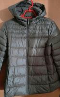 Jacke ★ Steppjacke mit Kapuze ★ neuwertig ★ Gr. 38★ Sachsen-Anhalt - Salzwedel Vorschau