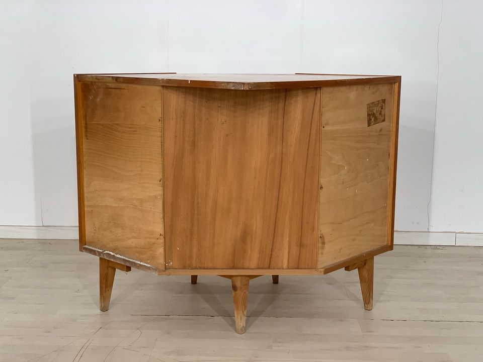 MID CENTURY ECKSCHRANK SCHRANK KOMMODE VINTAGE in Berlin