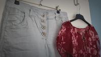 S.Oliver Sommer Bluse&Hose grau silber,rot Gr. 40/L, Blumenmuster Baden-Württemberg - Wiesloch Vorschau