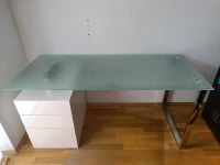 Schreibtisch mit 3 Schubladen wie neu bis 15.06 Kr. München - Grasbrunn Vorschau