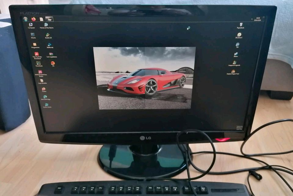 LG Monitor, Tastatur und Gaming Maus Logitech in Greifswald