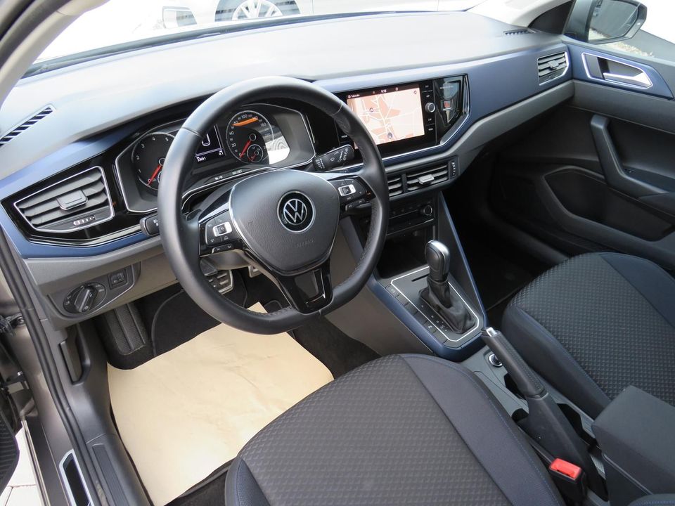 Volkswagen Polo 1.0 TSI DSG United-NAVI*PDC*ACC*ALU in Ochsenhausen