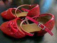 Rote Schuhe, Tanzschuhe in Größe 28, wenig getragen Nordrhein-Westfalen - Mülheim (Ruhr) Vorschau
